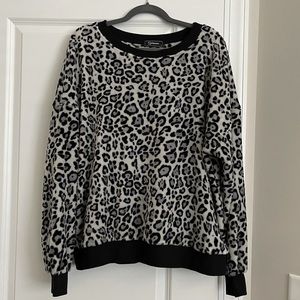 Leopard Print Pullover